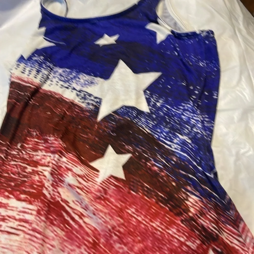 Red white blue tank size small - Picture 3 of 3